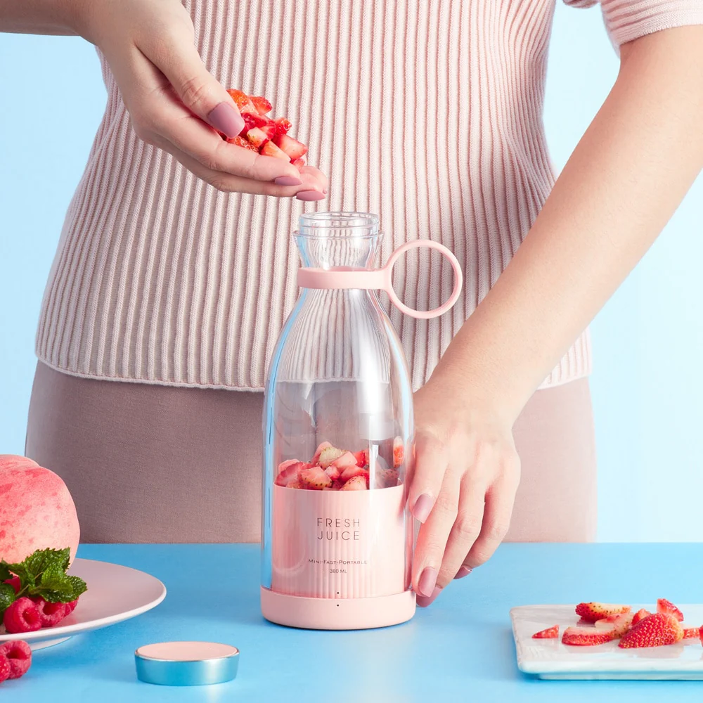 Mini Liquidificador Portátil Recarregável Mixer Shake 420ml – Praticidade e Eficiência ao Seu Alcance